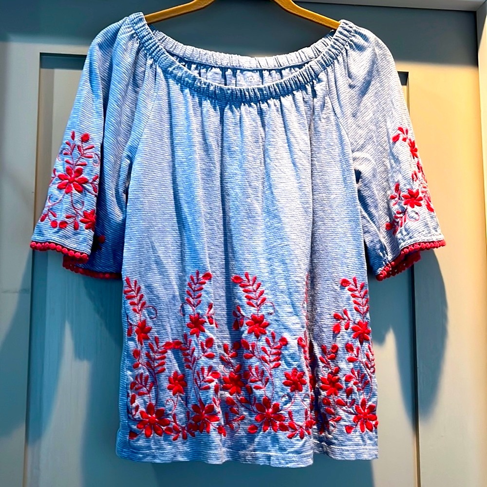 Talbots soft cotton top blue/white striped red floral embroidery